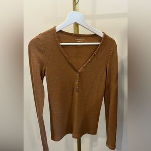 American Eagle super soft henley never worn